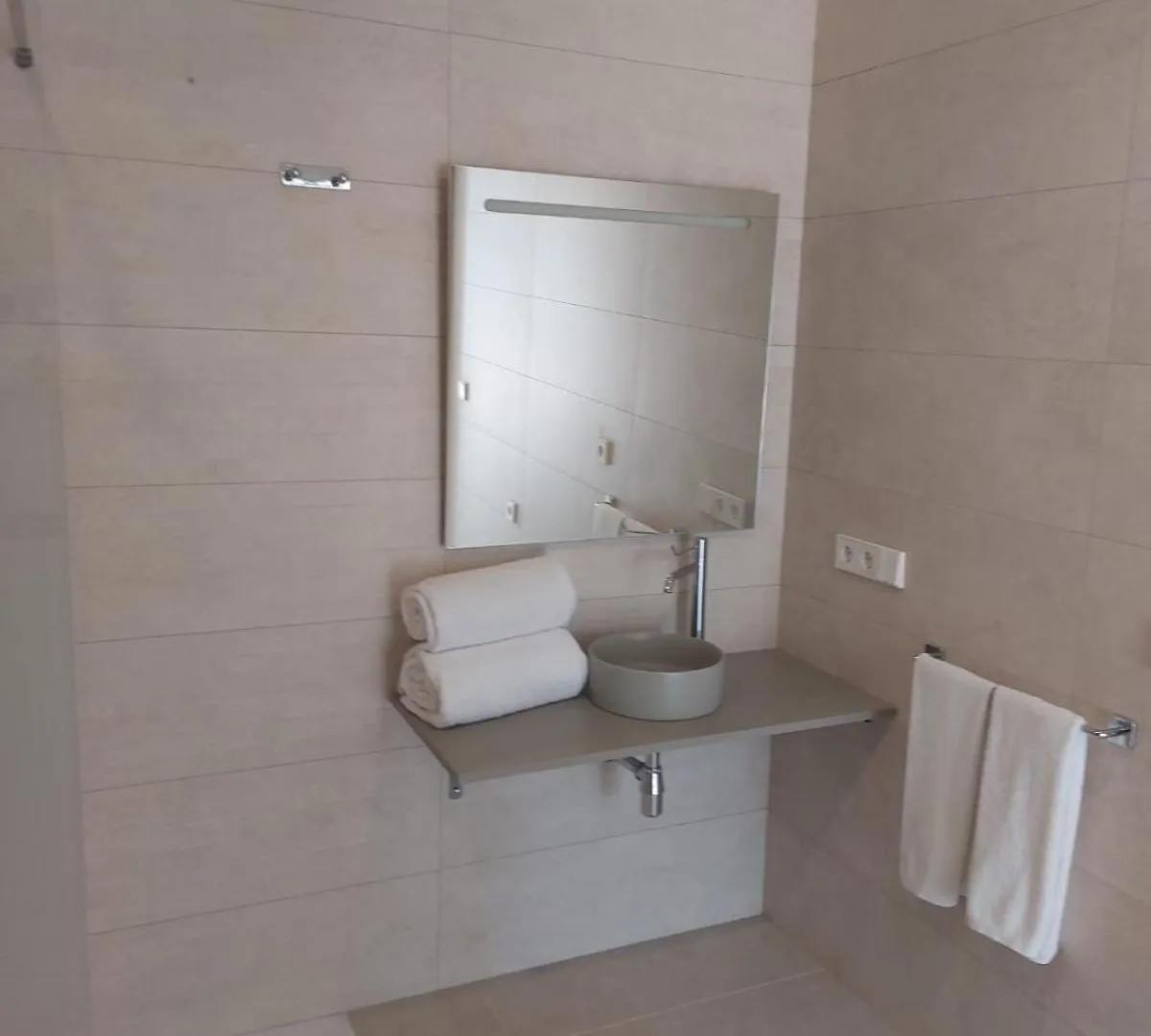 Hotel Nuevo Ondina 巴古尔