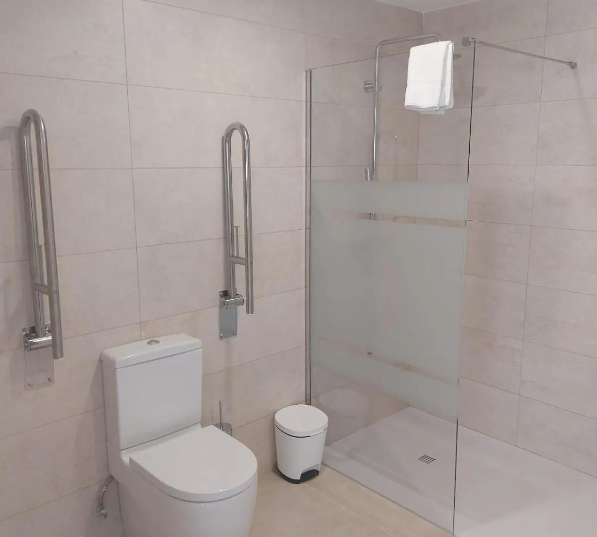 ***  Hotel Nuevo Ondina 巴古尔 西班牙